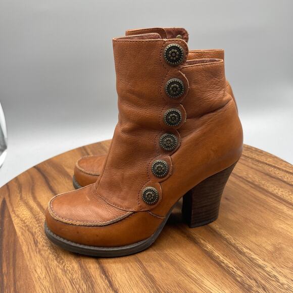 Miz Mooz Boots Womens Size 6.5 Brown Leather Button Zip Booties Heels - Picture 3 of 8